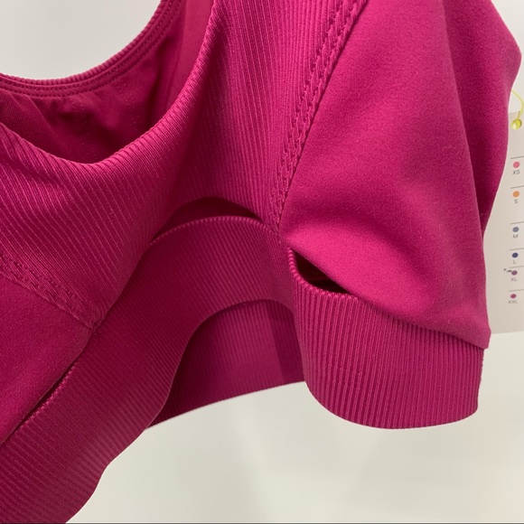 All In Motion Cranberry Sports Bra Medium Support Ribbed Moisture Wicking Nwt - Picture 8 of 13